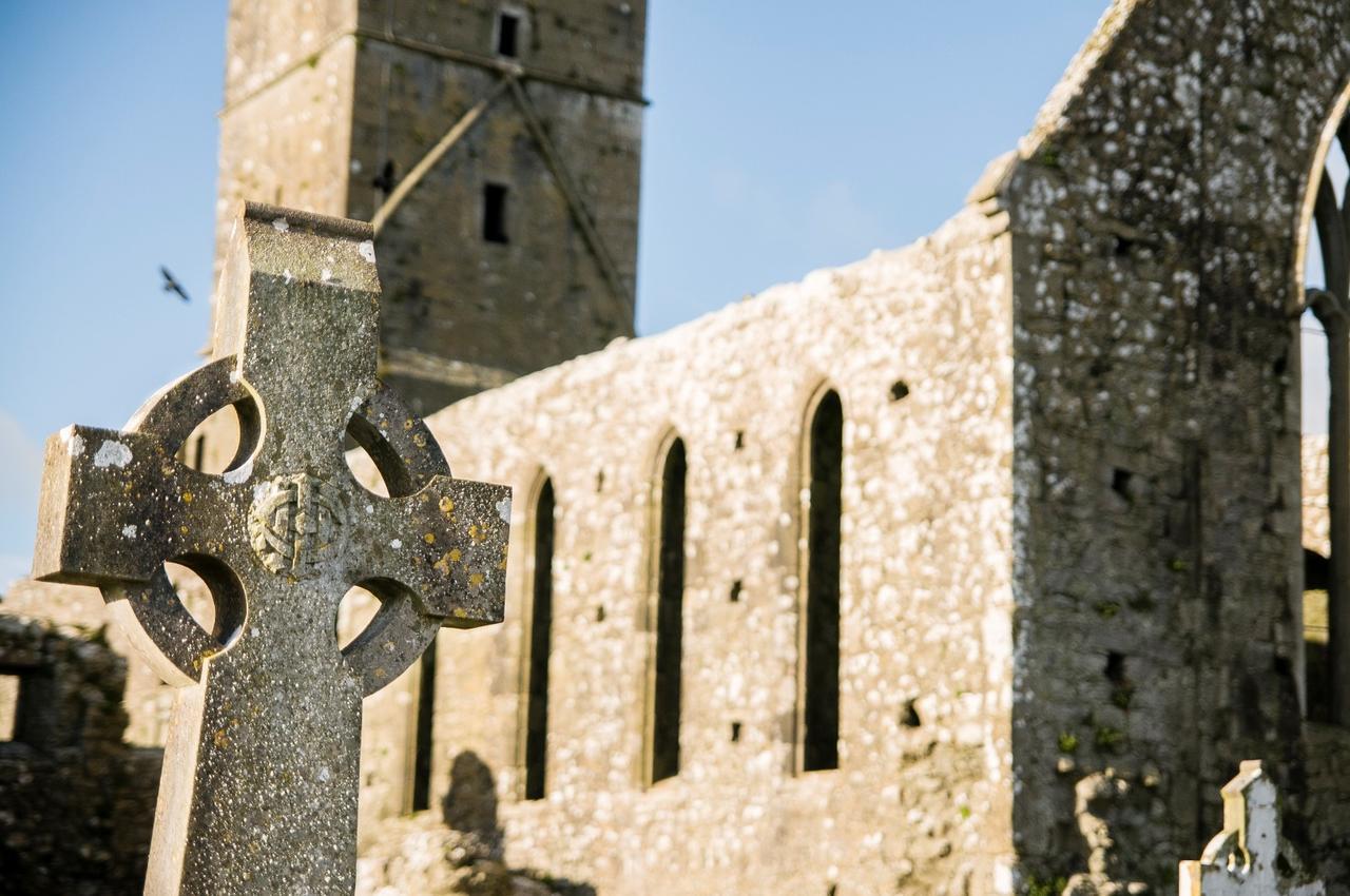 The Arches Hotel Claregalway Exterior foto